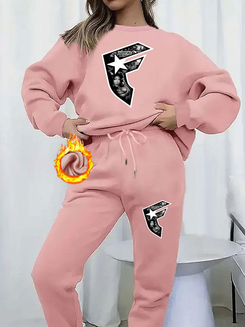 A Two-Piece Set for Women, Essential for Autumn And Winter.