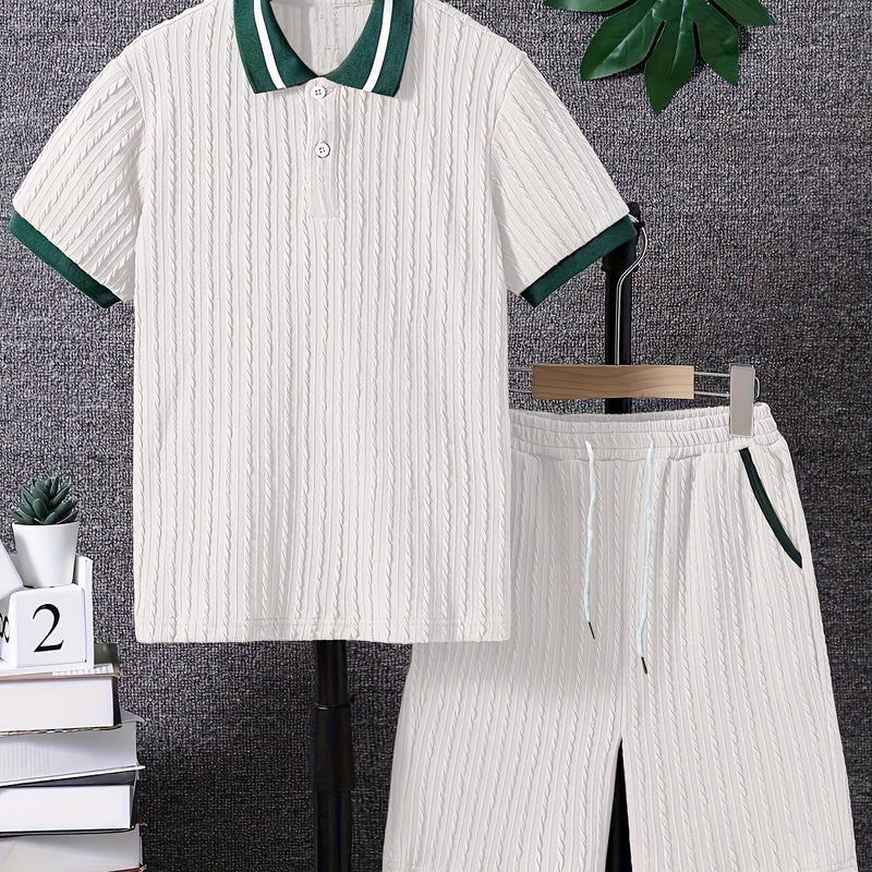 Men'S Casual Fashion Set Featuring a Top And Shorts.