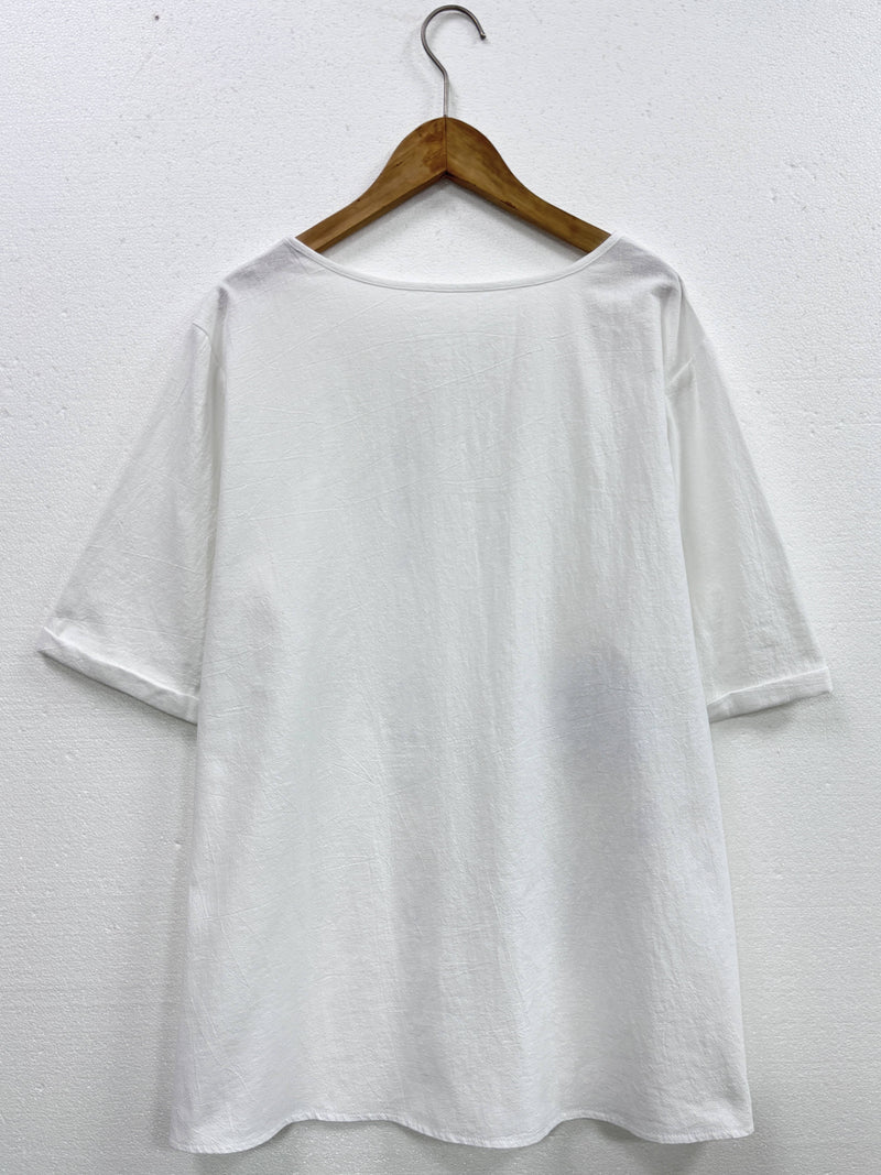 Women’s Casual Short Sleeve T-Shirt.