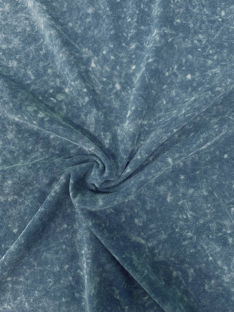 Women’s Graphic Print Round Neck Short Sleeve T-shirt.