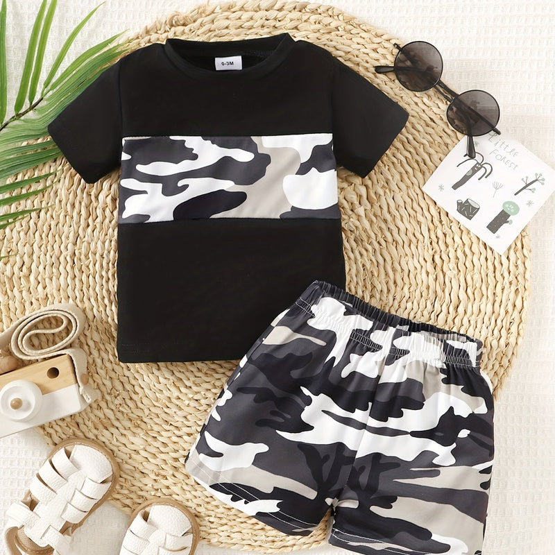 Boys' Printed Short Sleeve Top and Pants Set.