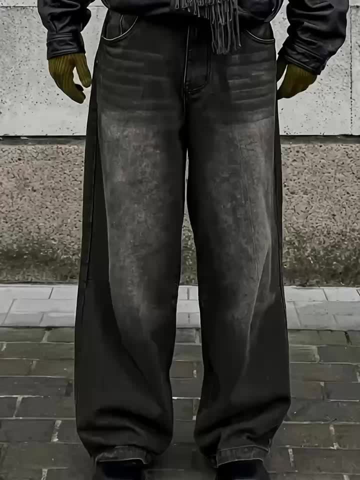 Men's Black Wide-Leg Loose-Fitting Jeans That Drag on The Ground.