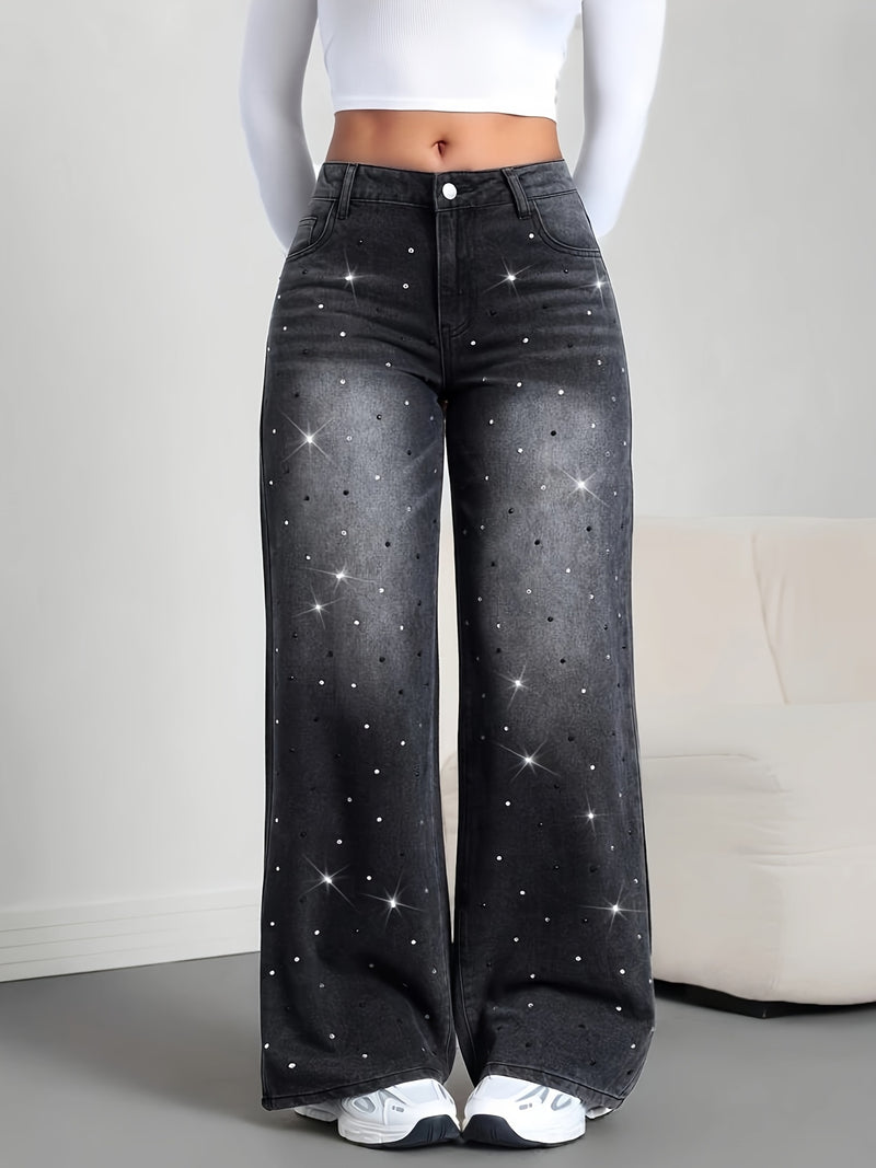 Women’s Classic Black Skinny Jeans Adorned with Sparkling Rhinestones.