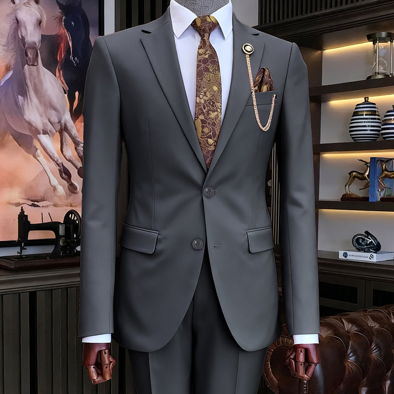 A Men'S Two-Piece Suit Featuring a Easy And Stylish Design.