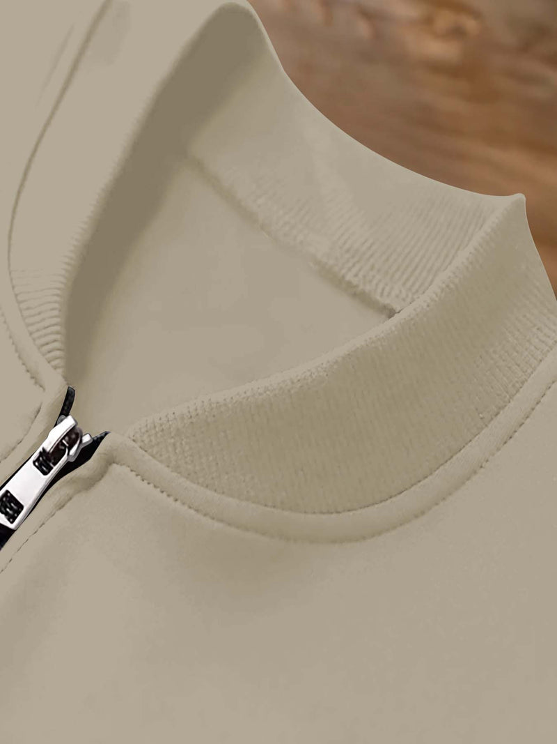 Men's Two-Piece Round Neck Jacket and Pants.