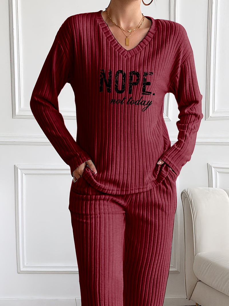 Casual And Stylish Two-Piece Set for Women.