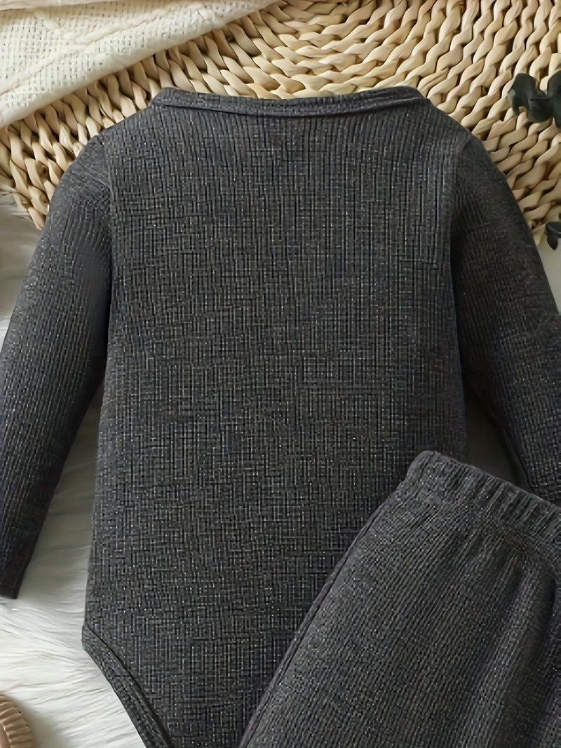 2pcs Newborn Set for Baby Boys And Girls.