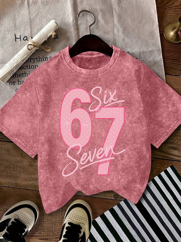 Women’s Graphic T-Shirt - Retro Casual Short Sleeve.