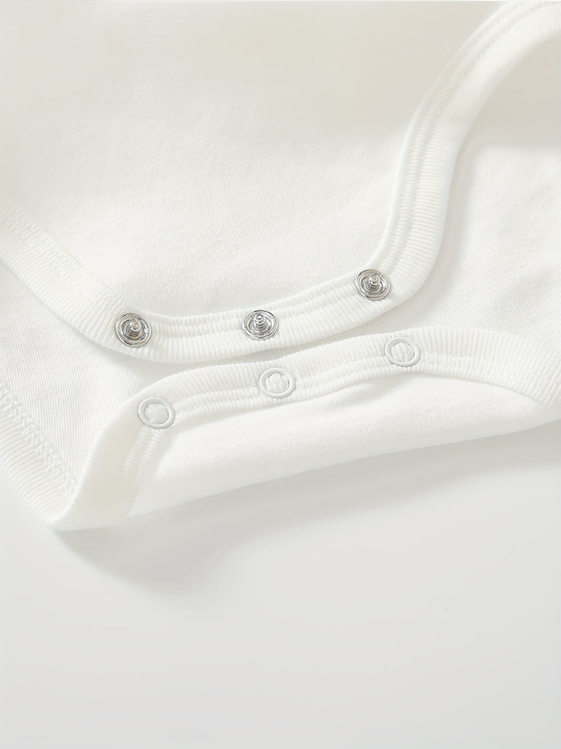 Casual And Cute Baby Clothing Suitable for Both Boys And Girls.