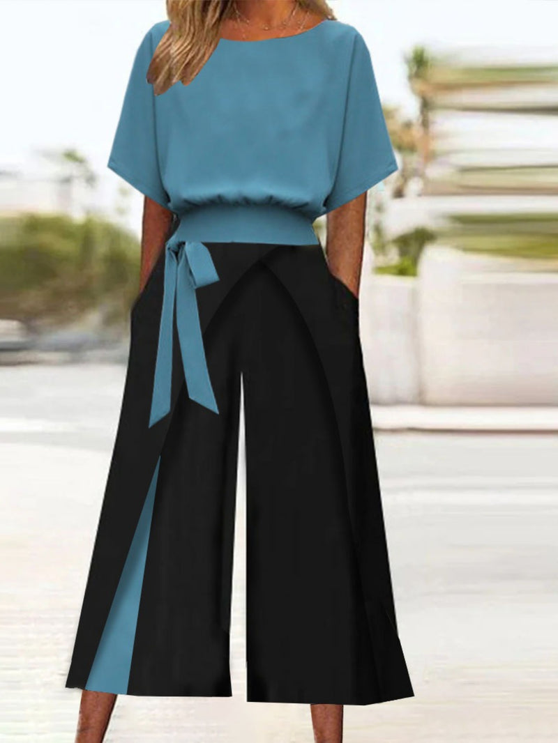 Two-Piece Outfit Featuring a Color-Block Design for Ladies.