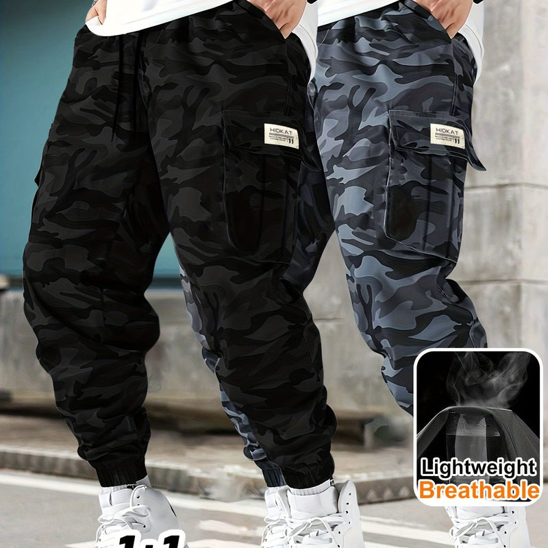 2pcs set of Men's camouflage work pants.