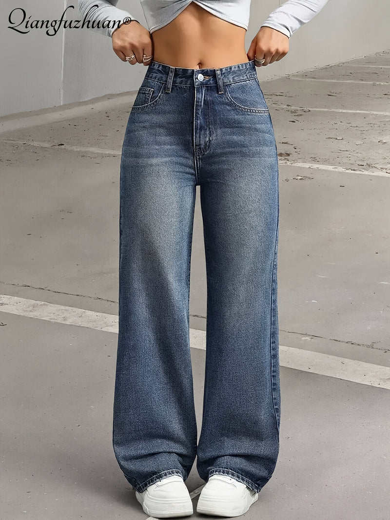Women's Stretchy Fashionable Washed Blue Jeans.