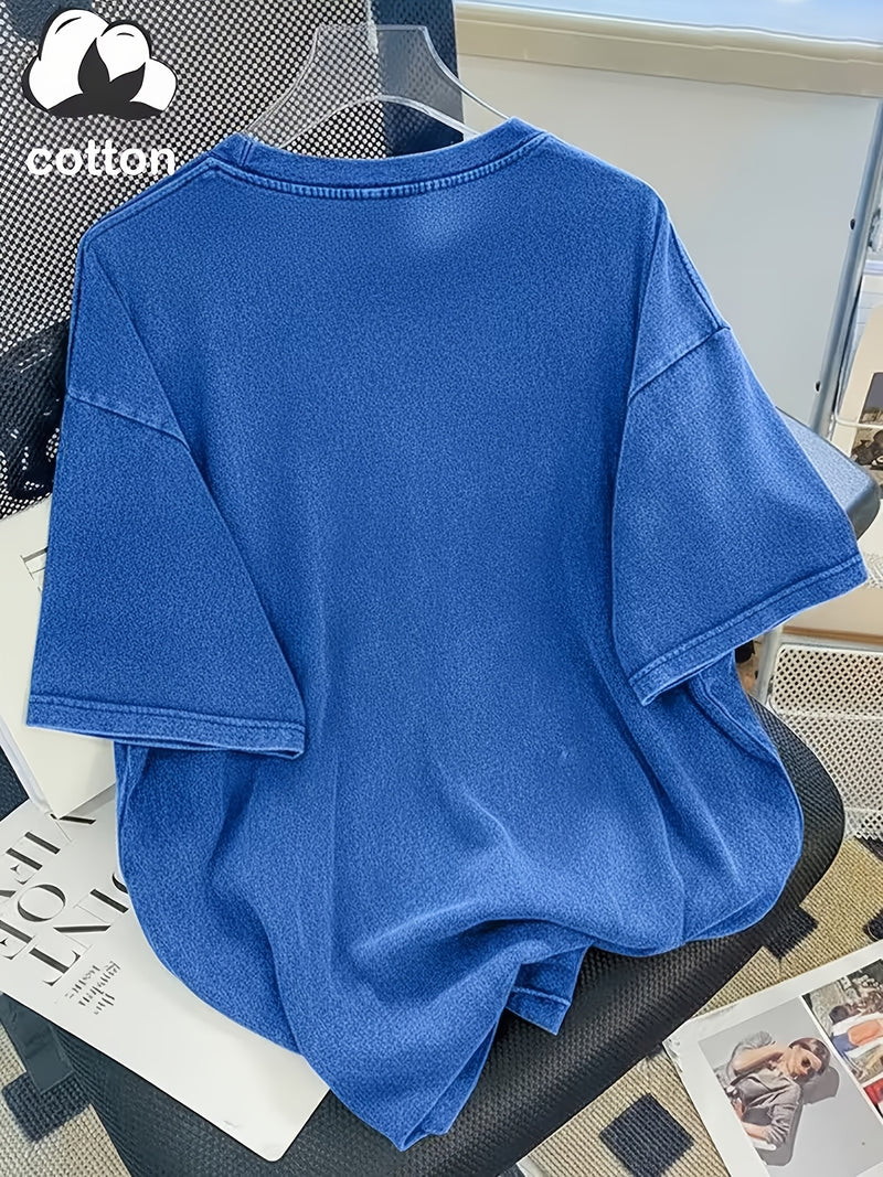 Women's Trendy Fashion Snowflake Print T-Shirt.