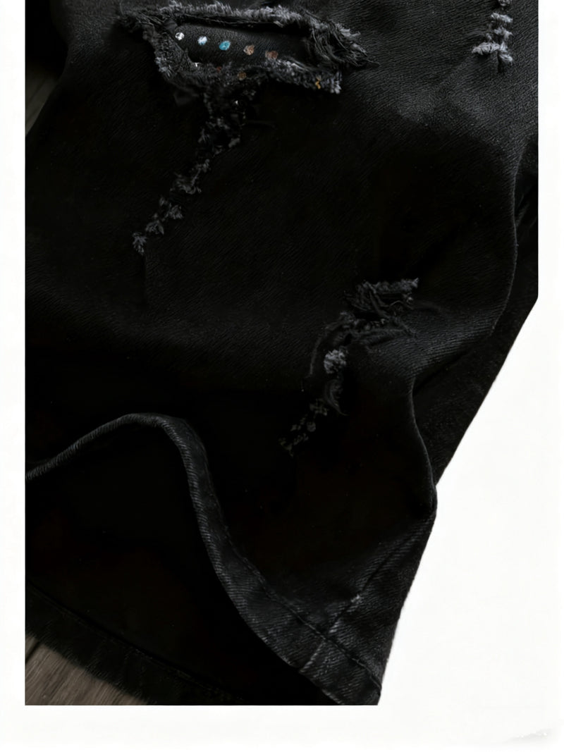 New Retro European and American Style Red Bear Print Ripped Jeans.