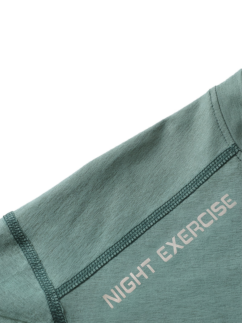 Men’s Lu Hesheng's New Short-sleeved Shirts Are on Now.