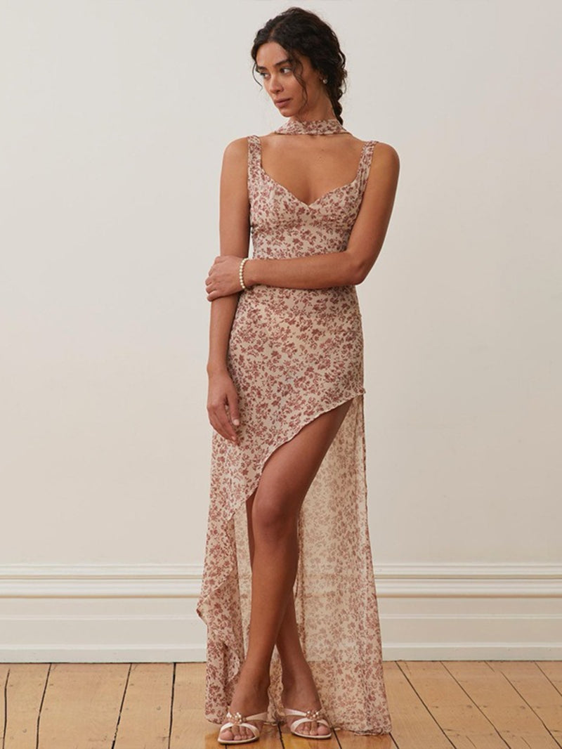 Spring and Summer New Women's Fashion Sexy Pure Vacation Style.