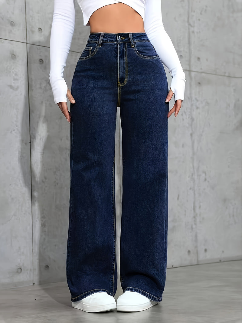 Women's Loose-Fit Stretch Straight-Leg Jeans.