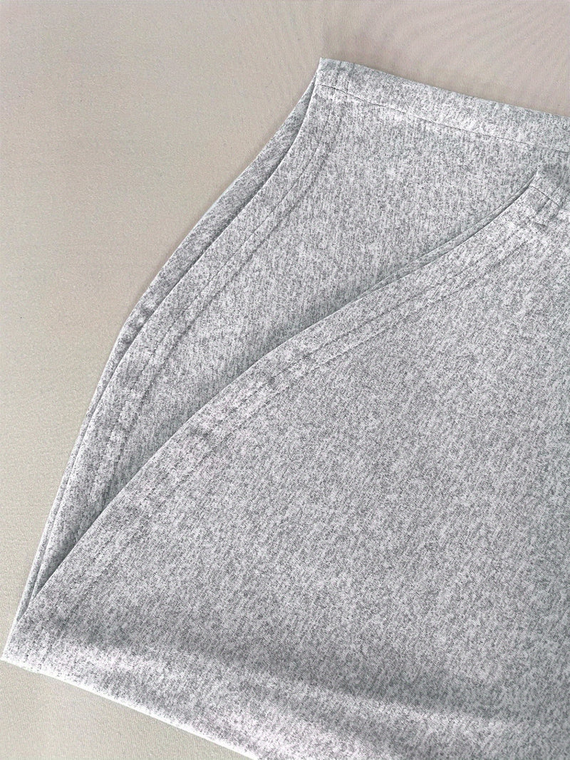 Women's Casual Homewear Two-Piece Set Consisting of a T-Shirt And Shorts.