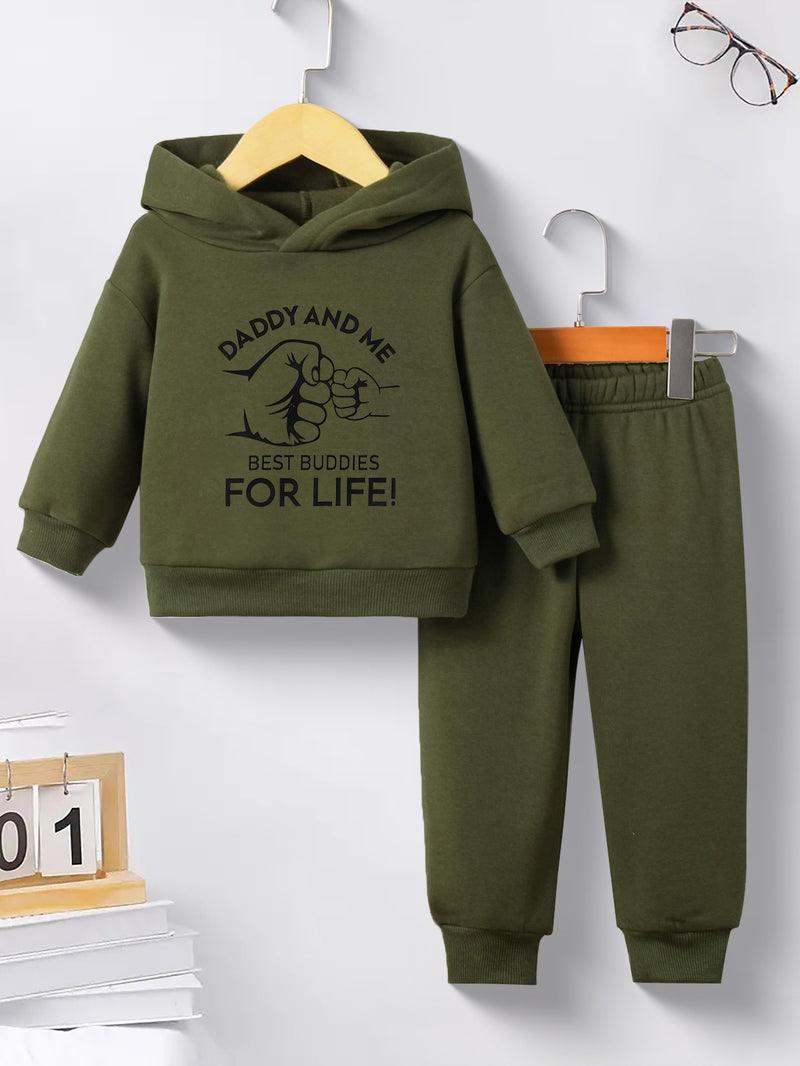 Boys' Autumn/Winter Casual English Letter Graphic Fist Bump.