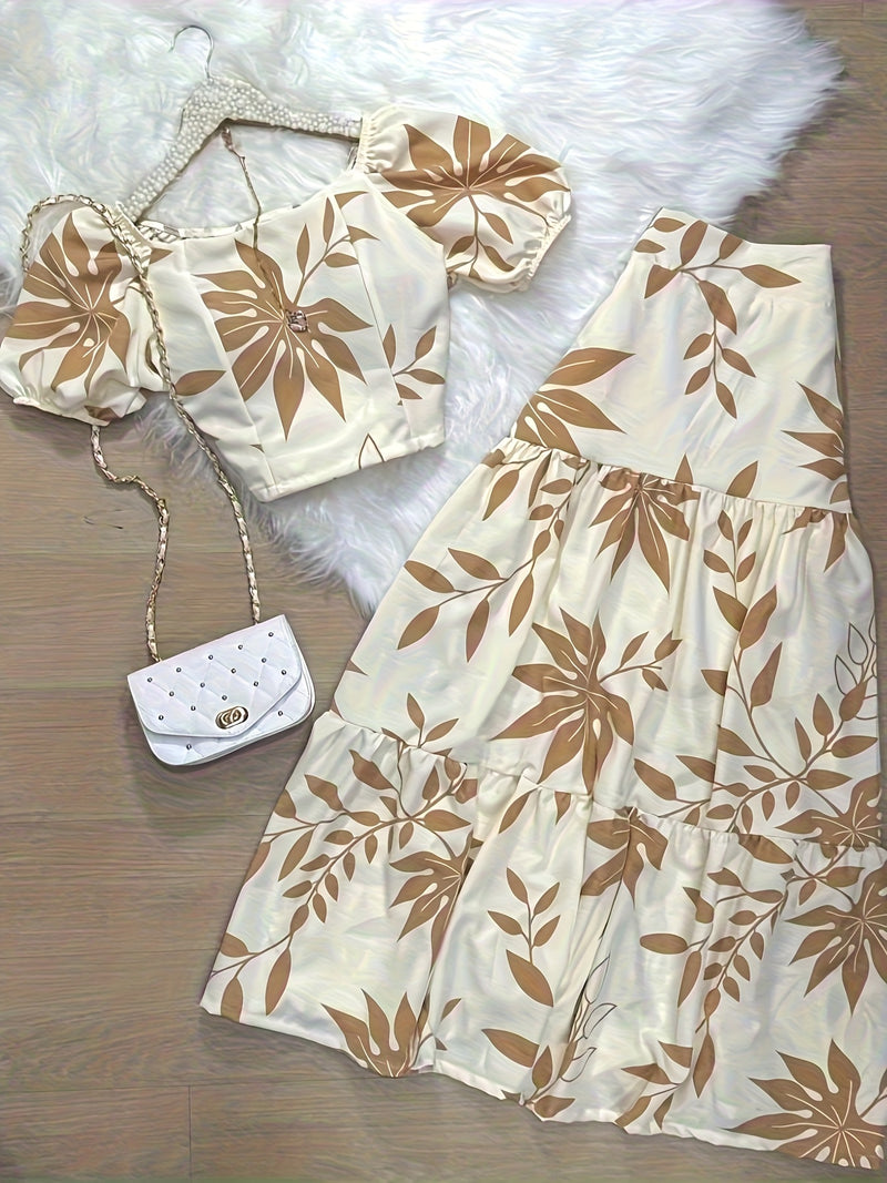 Women’s French-Style Printed Outfit.