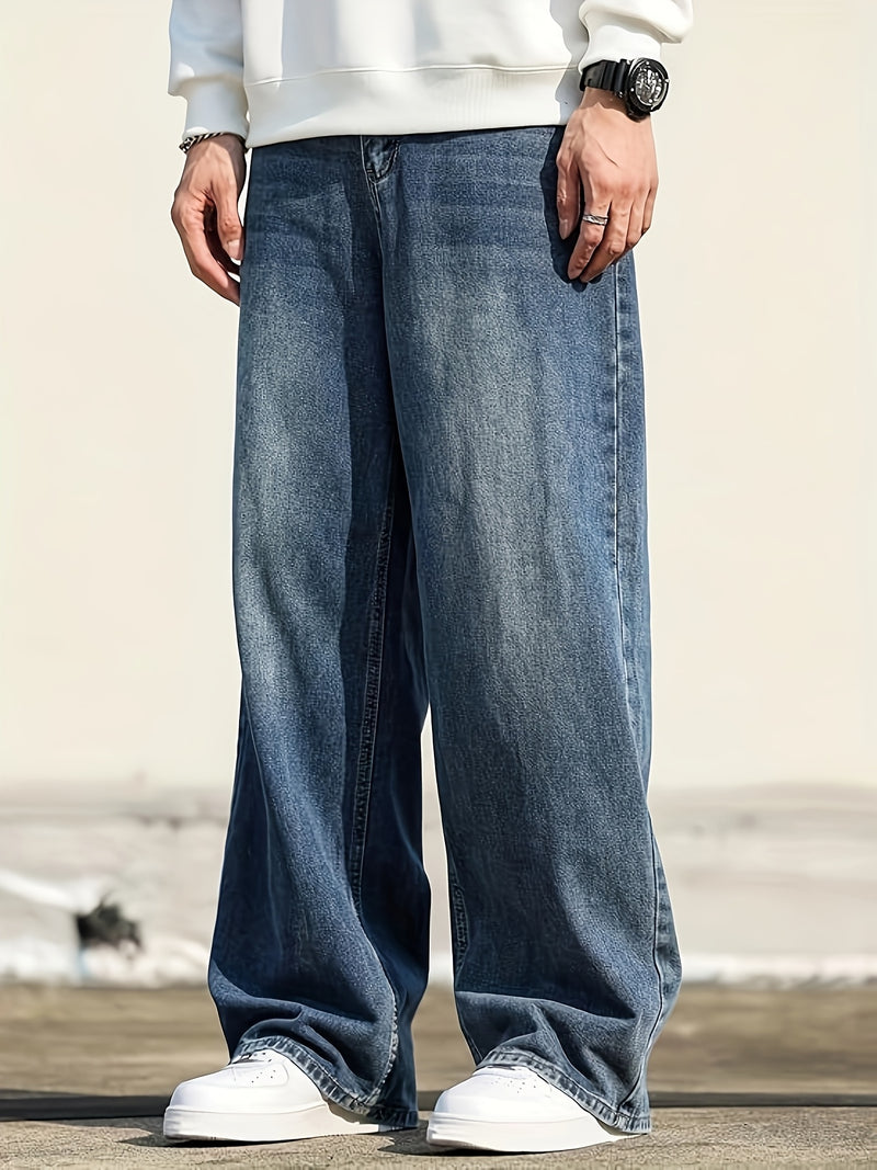 Men's Casual Wide-Leg Jeans That Are Versatile.