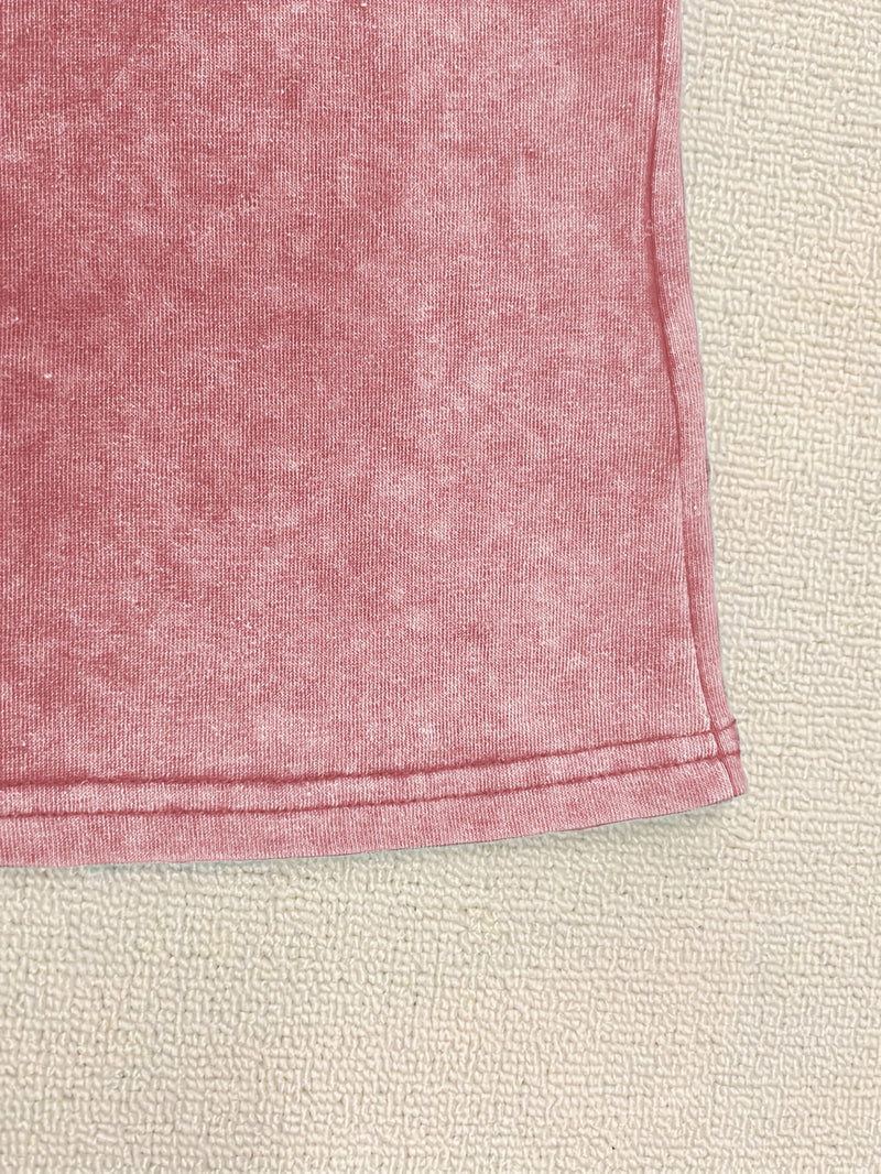 Women’s Graphic Print Round Neck Short Sleeve T-shirt.