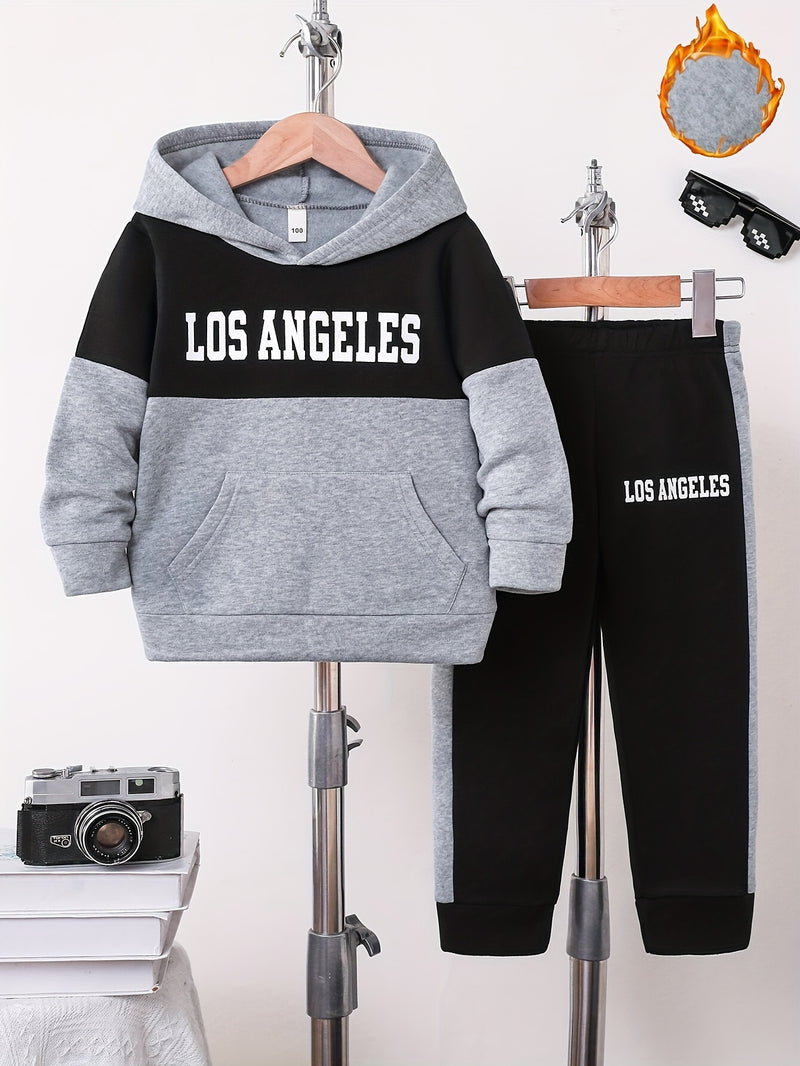 2pcs Boys Autumn/Winter Fleece-Lined Hooded Sweatshirt and Pants Set.