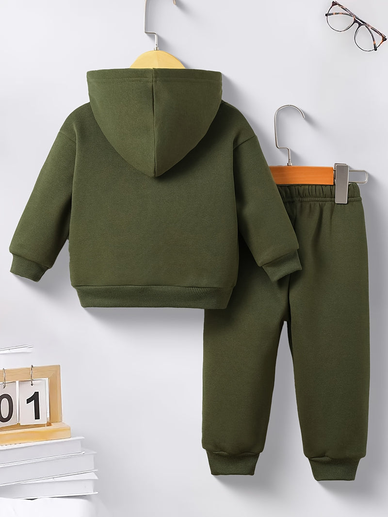 Boys' Autumn/Winter Casual English Letter Graphic Fist Bump.