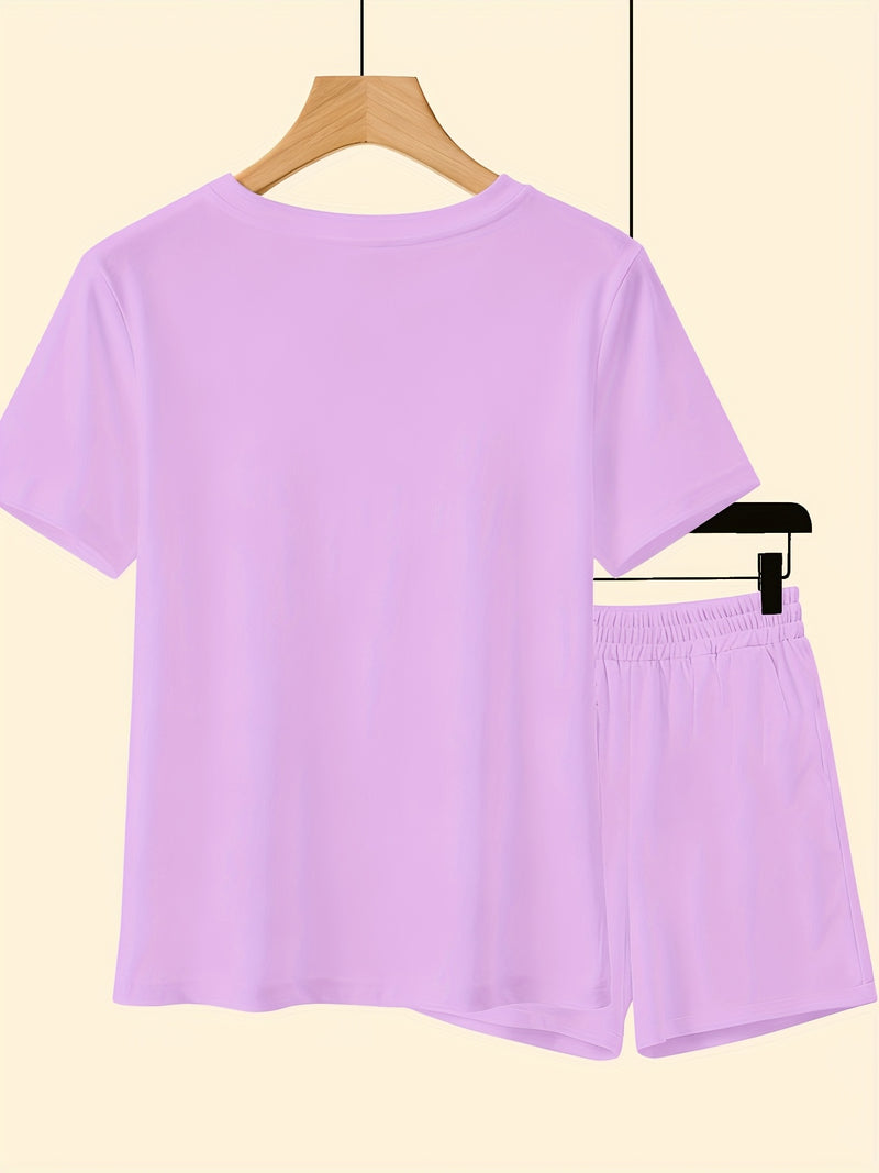 Women's Three-piece Fashionable Giraffe Print Short-sleeve Top and Shorts.