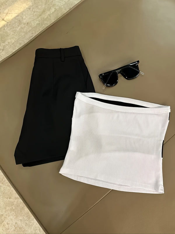 Women’s -Blocked Strapless Fitted Top Paired with Versatile Casual Shorts.