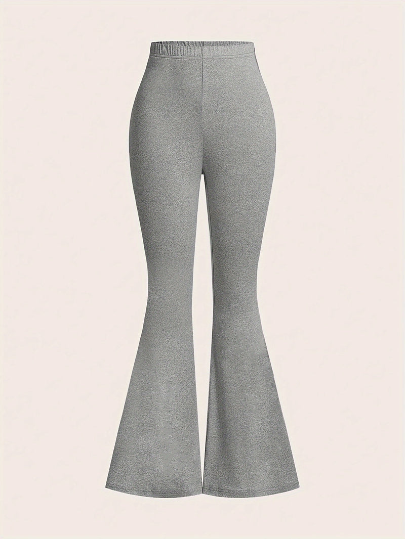A Three-Piece Women's Solid Color High-Waisted Fitted Flared Pants Set.