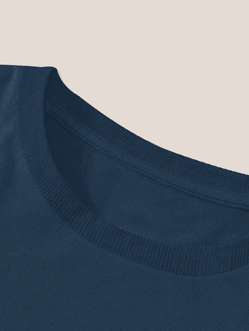 Women’s Geometric Print T-Shirt.