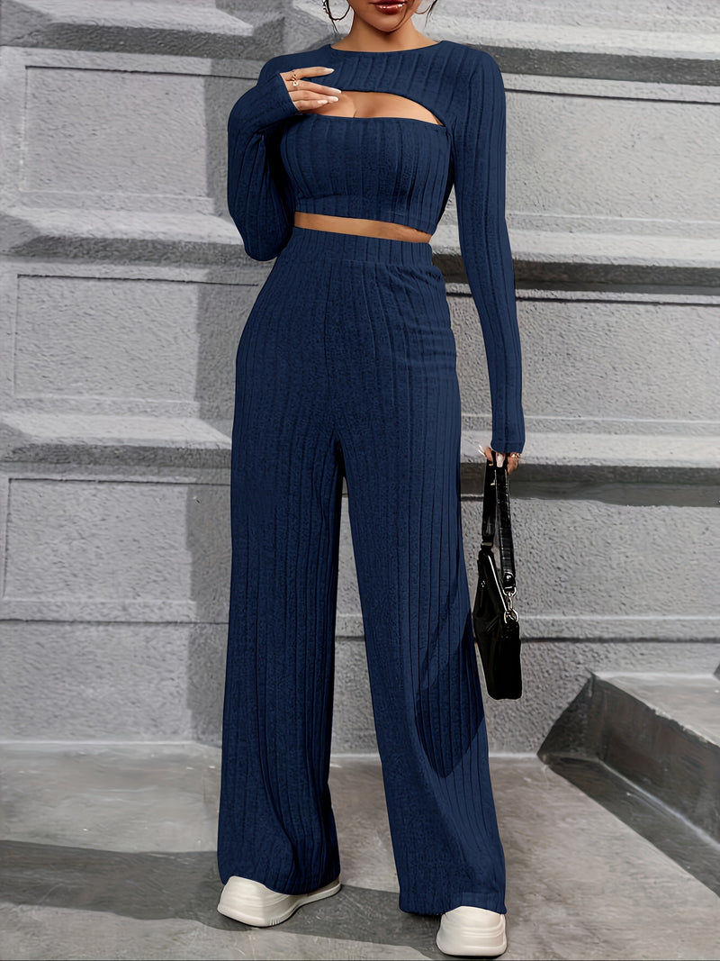 Elegant Directional Women'S Long-Sleeve T-Shirt And Long Pants.