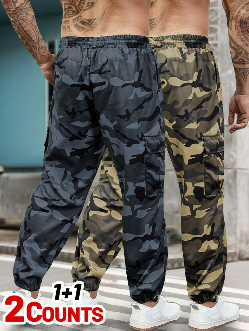 2pcs set of Men's camouflage work pants.