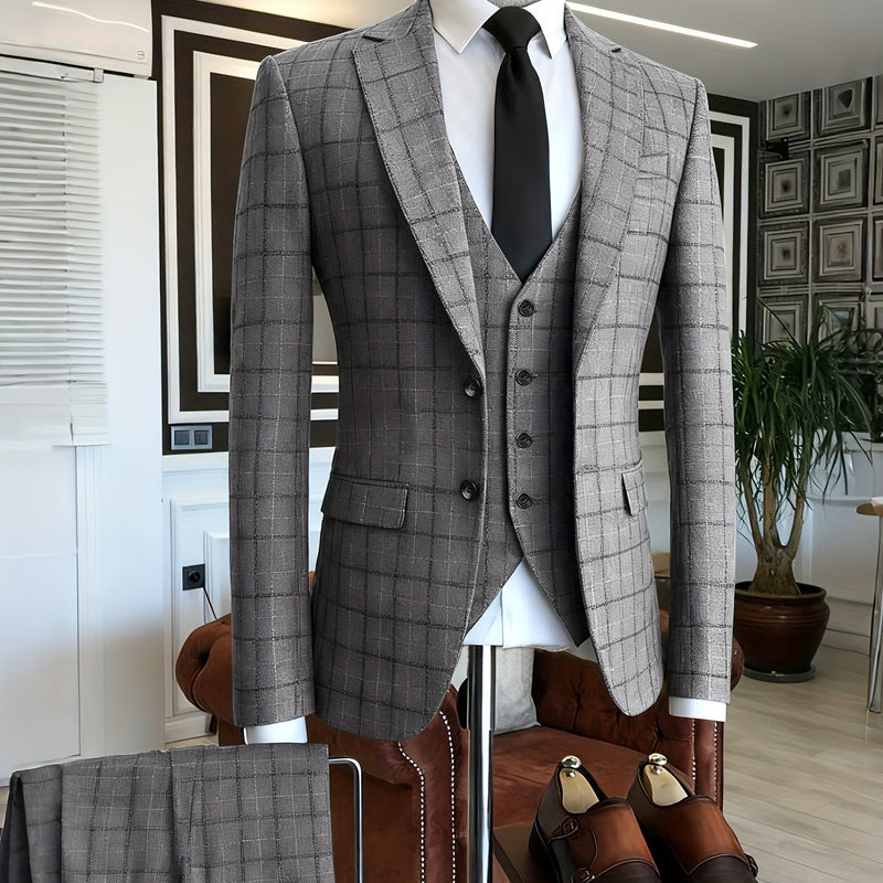 Men's High-Quality Vintage Plaid Three-Piece Suit.