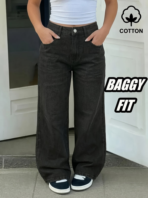 Women’s High-Waisted Wide-Leg Jeans in Vintage Blue.