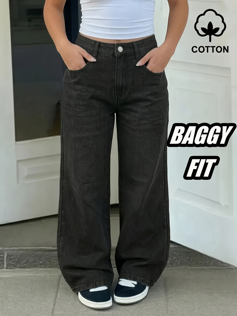 Women’s High-Waisted Wide-Leg Jeans in Vintage Blue.